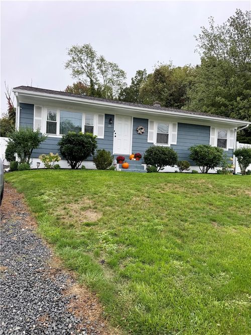 31 Regina Drive, Johnston, RI, 02919 | Card Image