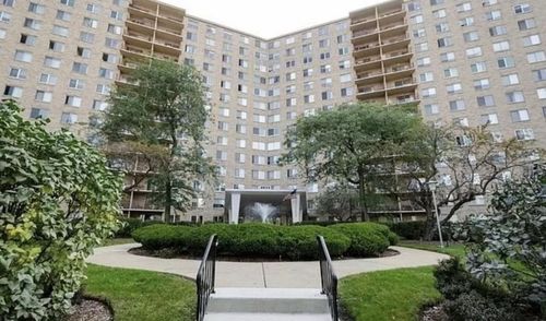 1009-6833 Kedzie Ave, Chicago, IL, 60645-2883 | Card Image