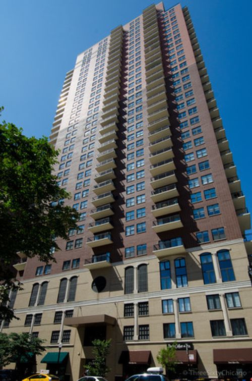 apt-2301-41 E 8th St, Chicago, IL, 60605-2393 | Card Image