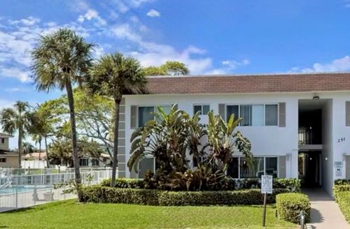 7-251 Se 6th Ave, Pompano Beach, FL, 33060-7261 | Card Image