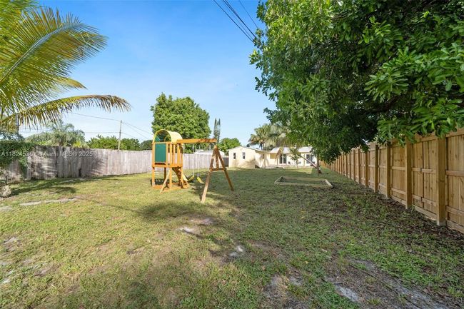 2714 Fillmore St, House other with 2 bedrooms, 1 bathrooms and null parking in Hollywood FL | Image 22