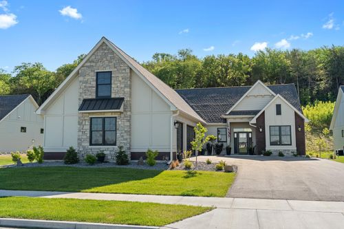 2424 Simply Living Ln, Hudson, WI, 54016-5707 | Card Image