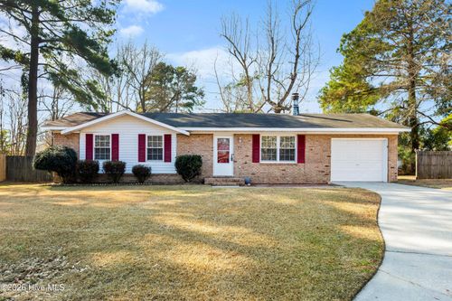 210 Chatham Ct, Jacksonville, NC, 28540-5120 | Card Image