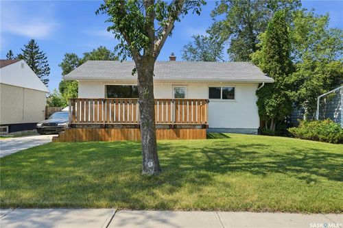 856 Forget Street, Regina, SK, S4T4X4 | Card Image