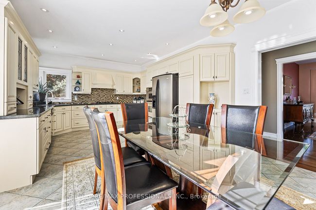 63 Rowley Dr, House other with 4 bedrooms, 4 bathrooms and 12 parking in Palgrave ON | Image 12