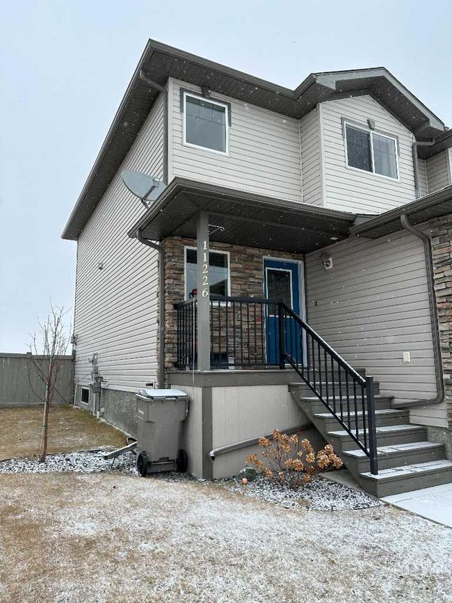 11226 71 Avenue, Home with 2 bedrooms, 2 bathrooms and 2 parking in Grande Prairie AB | Image 27