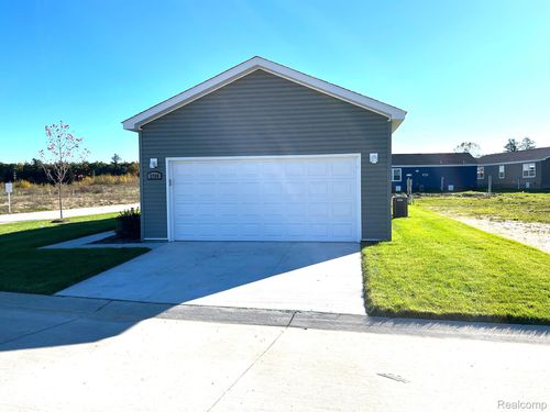 2780 Naples, Lapeer Township, MI, 48446 | Card Image