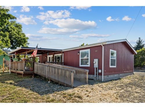 465 Se Gregory Dr, Winston, OR, 97496-9540 | Card Image