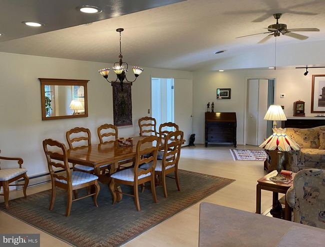 108 Wright St, House other with 3 bedrooms, 3 bathrooms and null parking in FROSTBURG MD | Image 16