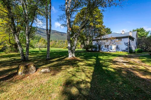 3343 Main St, Manchester, VT, 05254-4131 | Card Image