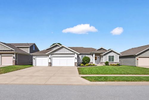 931 E Thorndale Dr, Nixa, MO, 65714-7041 | Card Image