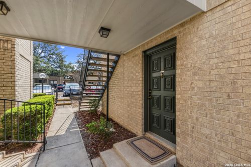 2101-11843 Braesview, San Antonio, TX, 78213-4843 | Card Image
