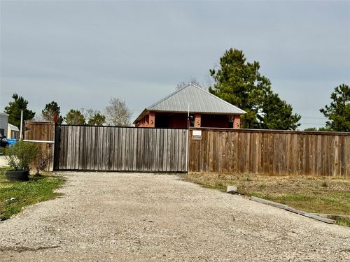 1839 Road 5502, Cleveland, TX, 77327-4975 | Card Image