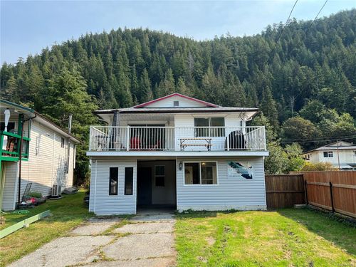 537 Maquinna Dr N, Tahsis, BC, V0P1X0 | Card Image