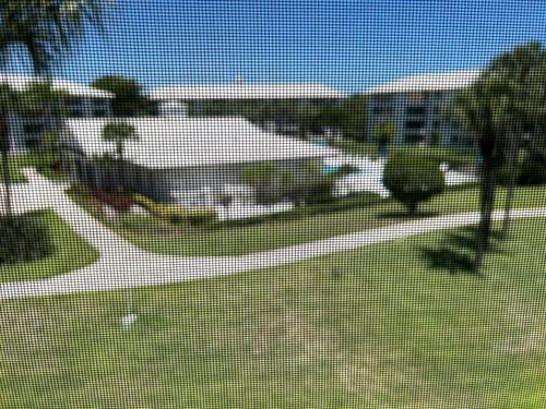 apt-304-3635 Whitehall Dr, West Palm Beach, FL, 33401-1052 | Card Image