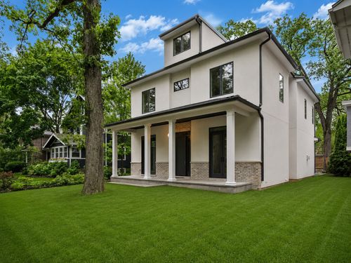414 Laurel Ave, Wilmette, IL, 60091-2810 | Card Image