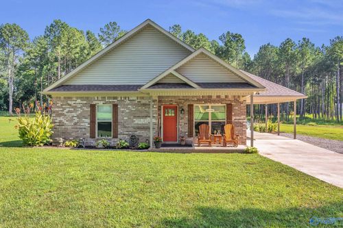 106 County Road 632, Rogersville, AL, 35652-6723 | Card Image