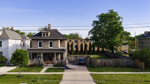 14 Elgin Ave E, Goderich, ON, N7A1K2 | Card Image