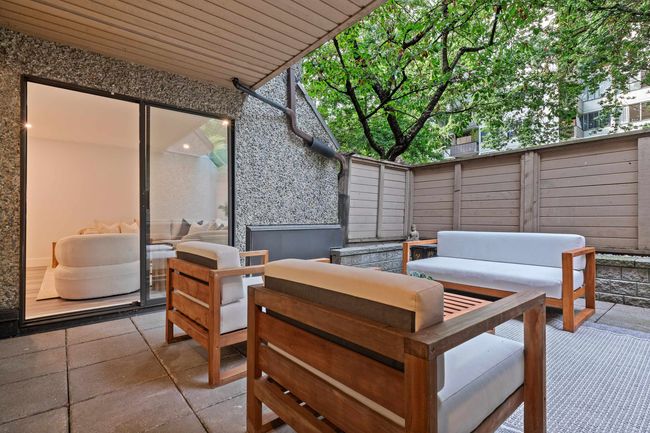 111 - 1500 Pendrell St, Condo with 2 bedrooms, 1 bathrooms and 2 parking in Vancouver BC | Image 20