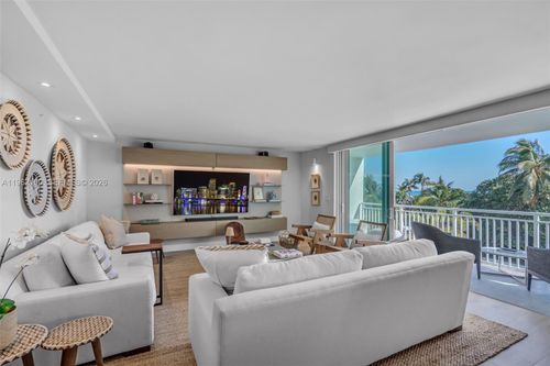 apt-4g-609 Ocean Dr, Key Biscayne, FL, 33149-2317 | Card Image
