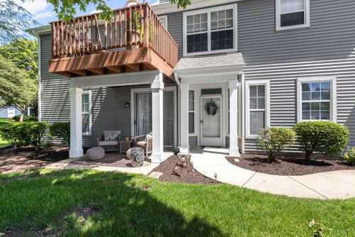 2071 Waverly Lane, Algonquin, IL, 60102 | Card Image