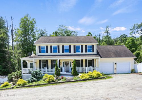 21 East St, Stockbridge, MA, 01262-9708 | Card Image