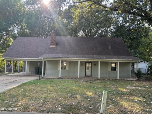 8647 Greenway Rd, Southaven, MS, 38671-2724 | Card Image