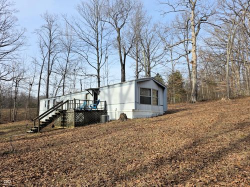 8977 Old Haggard Rd, Morgantown, IN, 46160-8948 | Card Image