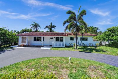 245 N Tradewinds Ave, House other with 3 bedrooms, 2 bathrooms and null parking in Lauderdale By The Sea FL | Image 2