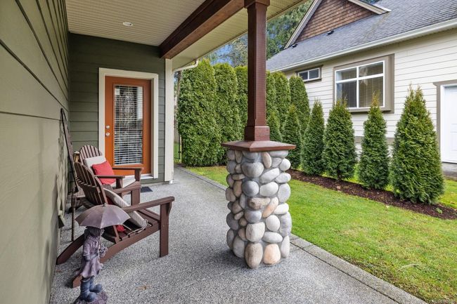 2499 Glendoik Way, House other with 3 bedrooms, 3 bathrooms and 6 parking in Mill Bay BC | Image 5