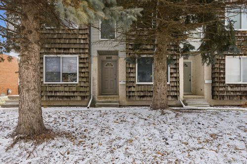 22227 E 11 Mile Rd, Saint Clair Shores, MI, 48081-1644 | Card Image