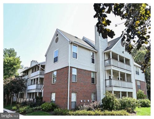 apt-2005-12151 Penderview Ln, FAIRFAX, VA, 22033-4755 | Card Image