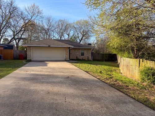 1126 W Hunt St, Sherman, TX, 75092-5147 | Card Image