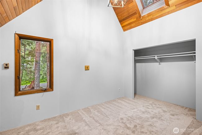 17118 Riverview Way E, House other with 3 bedrooms, 2 bathrooms and null parking in Enumclaw WA | Image 21
