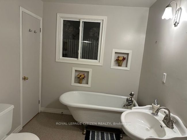 394073 County Rd 12, House other with 5 bedrooms, 2 bathrooms and 6 parking in Amaranth ON | Image 17