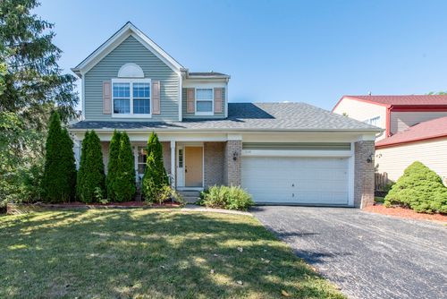 118 E Green Valley Ct, Round Lake Beach, IL, 60073-4846 | Card Image