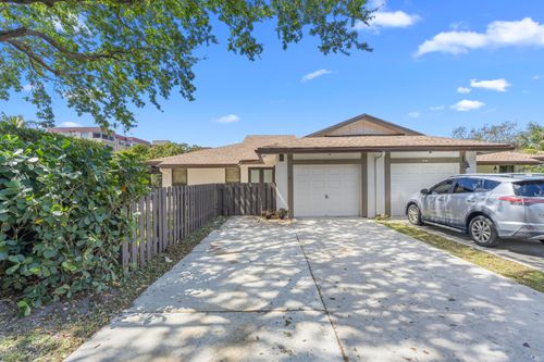 411 Nw 65th Ter, Plantation, FL, 33317-2471 | Card Image