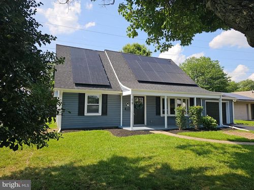 19 Messenger Ln, WILLINGBORO, NJ, 08046-2913 | Card Image