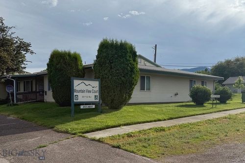 821 7th Street W, Columbia Falls, MT, 59912 | Card Image