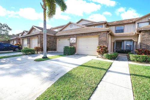 apt-e2-300 Crosswinds Dr, Greenacres, FL, 33413-2061 | Card Image