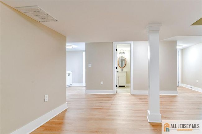 32 Campbell Ave, House other with 5 bedrooms, 3 bathrooms and null parking in Edison NJ | Image 19