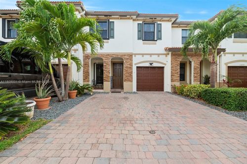 23900 Sw 118th Ave, Homestead, FL, 33032-3421 | Card Image
