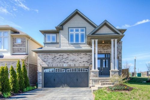 2 Creek Ridge St, Kitchener, ON, N2R0B5 | Card Image