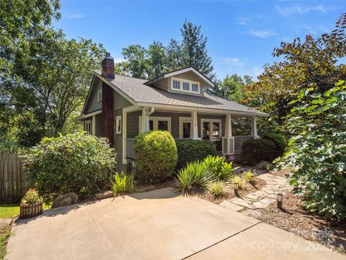 112 Swannanoa Ave, Asheville, NC, 28806-4433 | Card Image