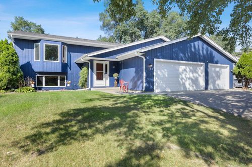 132 Stuart Dr, Jordan, MN, 55352-1830 | Card Image