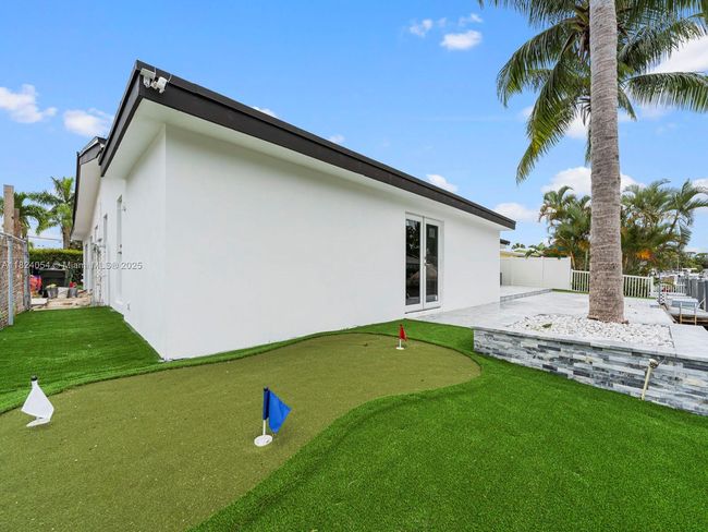1007 Citrus Isle, House other with 4 bedrooms, 3 bathrooms and null parking in Fort Lauderdale FL | Image 6
