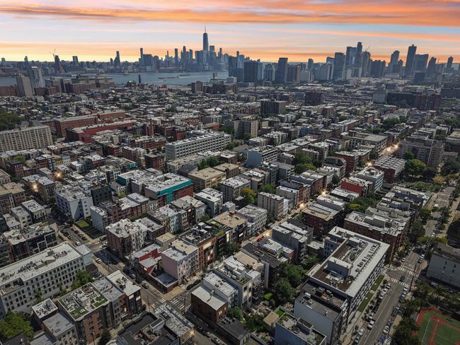 APT-4L - 420 Monroe St, House other with 2 bedrooms, 1 bathrooms and null parking in Hoboken NJ | Image 37
