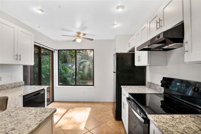 335 Kirkcaldy Drive, House other with 3 bedrooms, 2 bathrooms and null parking in Winter Springs FL | Image 3