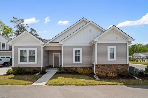 unit-d-2400 Venture Way, Suffolk, VA, 23434-2765 | Card Image