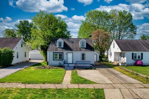 989 Davis Ave, Newark, OH, 43055-2626 | Card Image